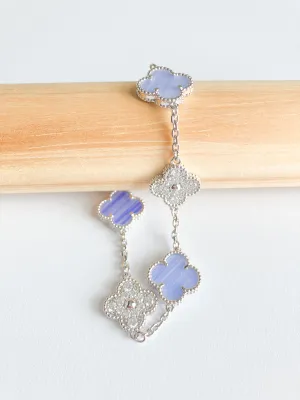 Agate and Cubic Zirconia Quatrefoil Bracelet in Silver