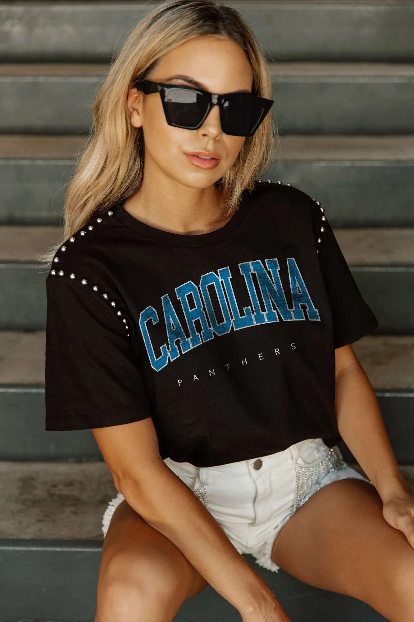 CAROLINA PANTHERS ELITE ELEGANCE STUDDED SLEEVE DETAIL MODERATE LENGTH SHORT SLEEVE CROPPED TEE