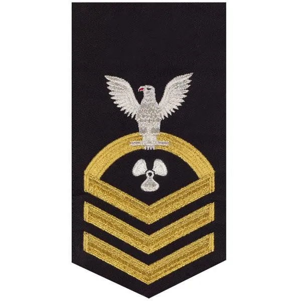 Navy E7 MALE Rating Badge: Machinist's Mate - seaworthy gold on blue