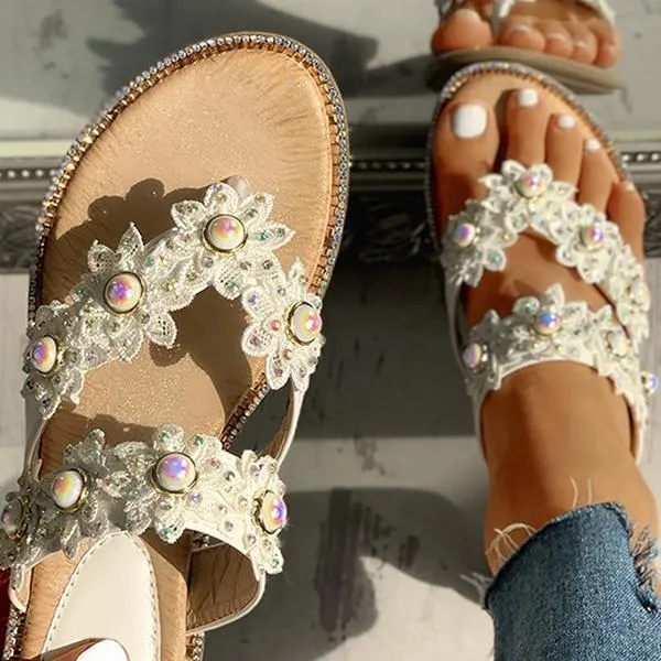 Sohiwoo  Womens Holiday Slippers Studded Flip Flops Cute Slides