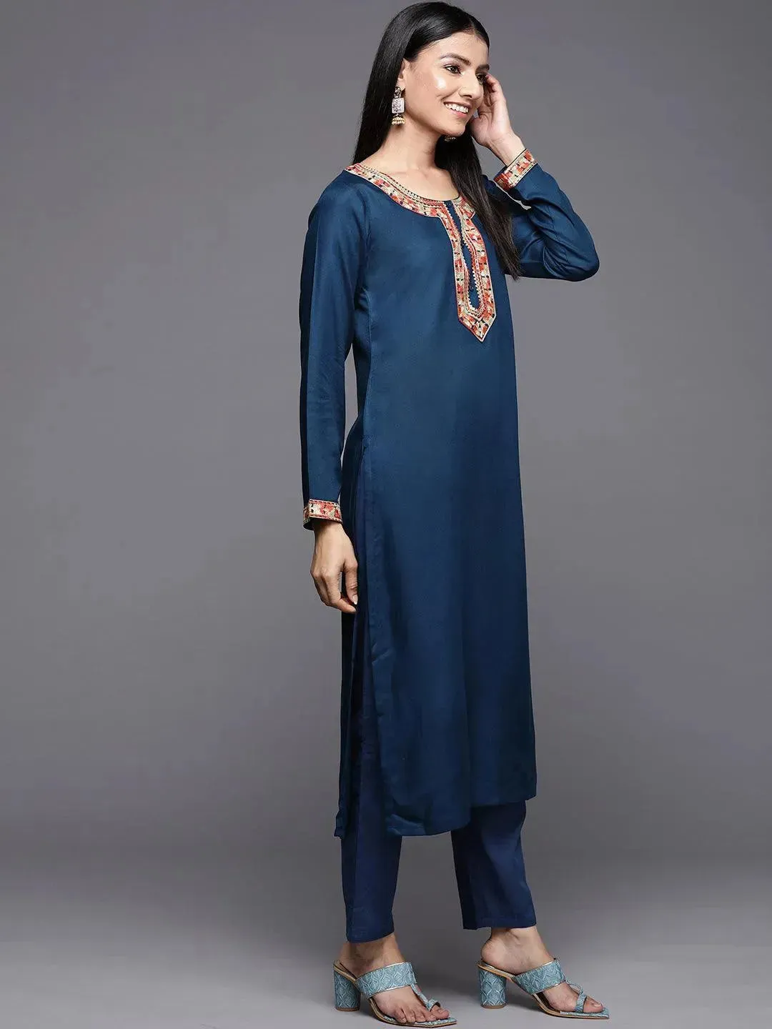Teal Embroidered Pashmina Wool Straight Kurta