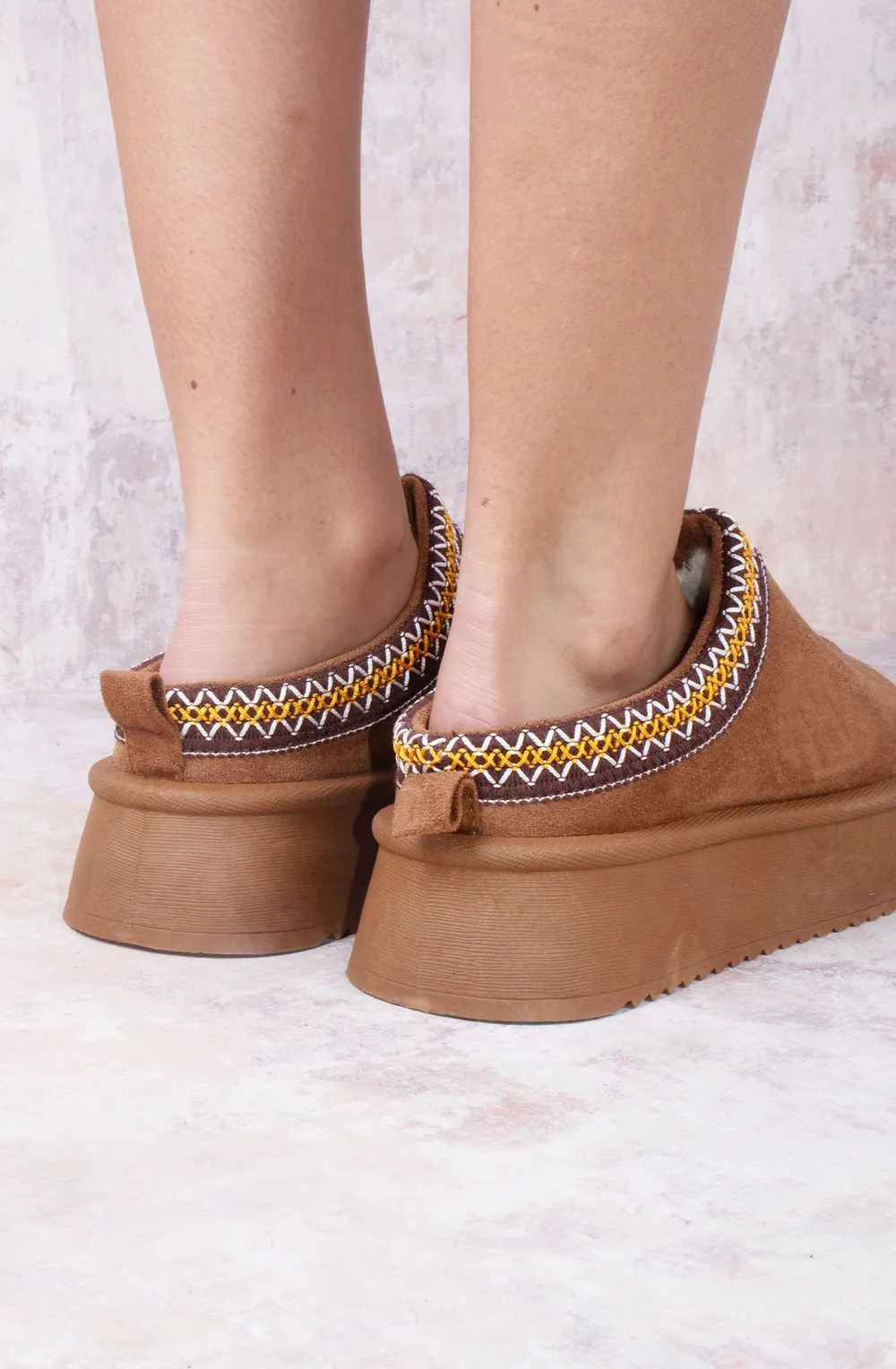 Vanilla Suede Embroidered Chunky Platform Slippers Shoes - Camel Chestnut