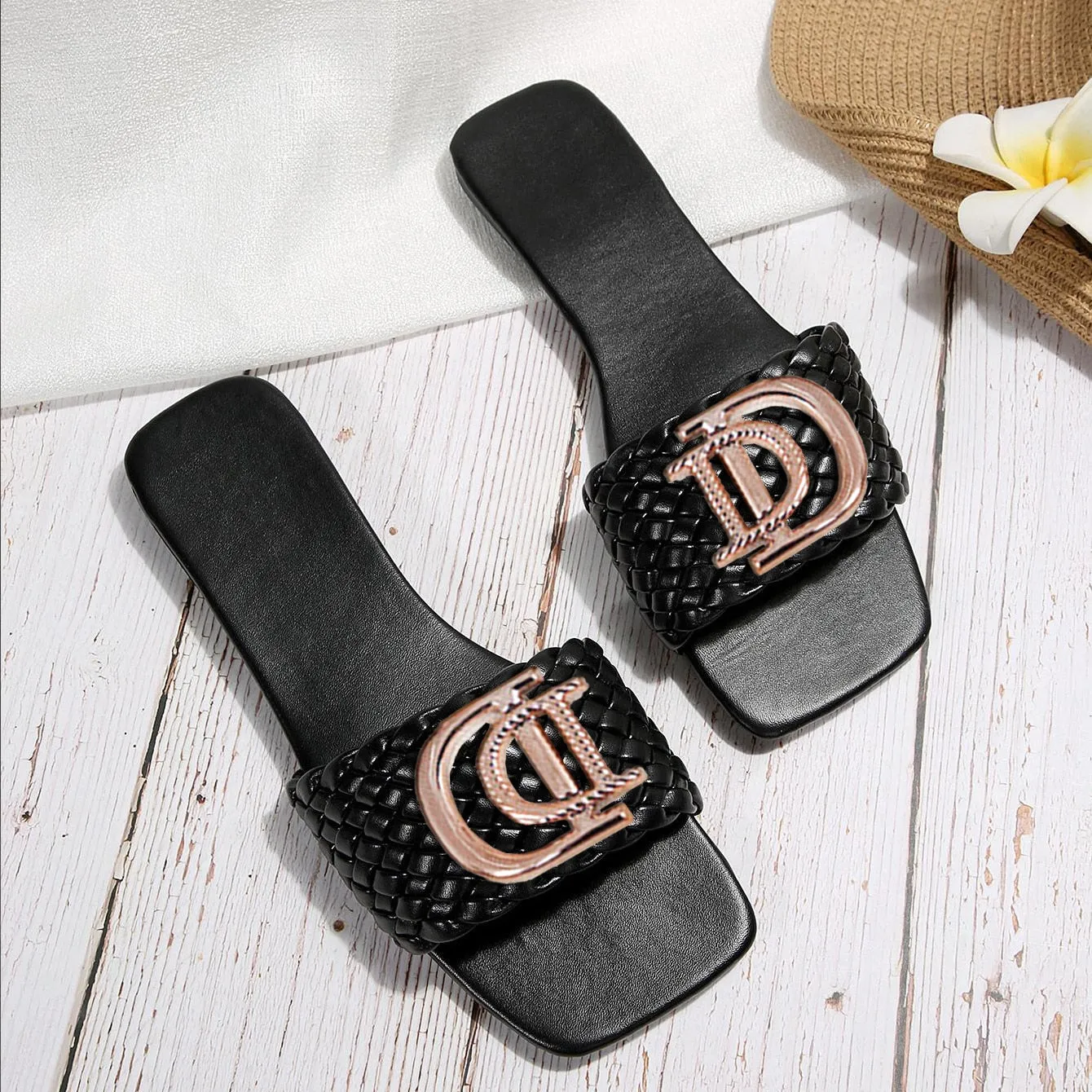 Women's Weave Fashion Slipper Slides